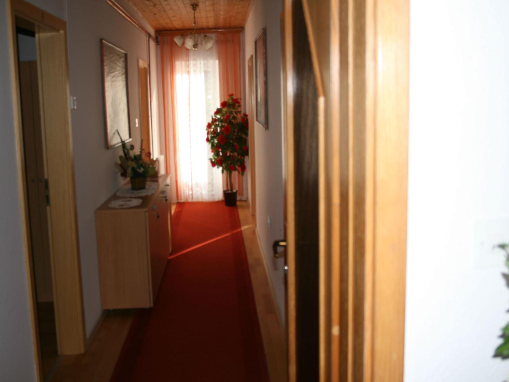 Adriana Guesthouse Jezerce Bilik gambar